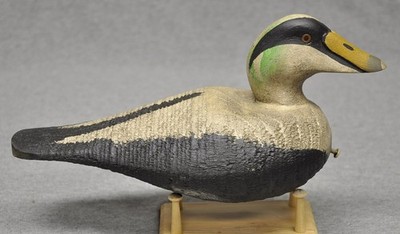 East Coast style COMMON EIDER DRAKE duck decoy CARVED PAINTED EYES WMW ORIG ''M''
