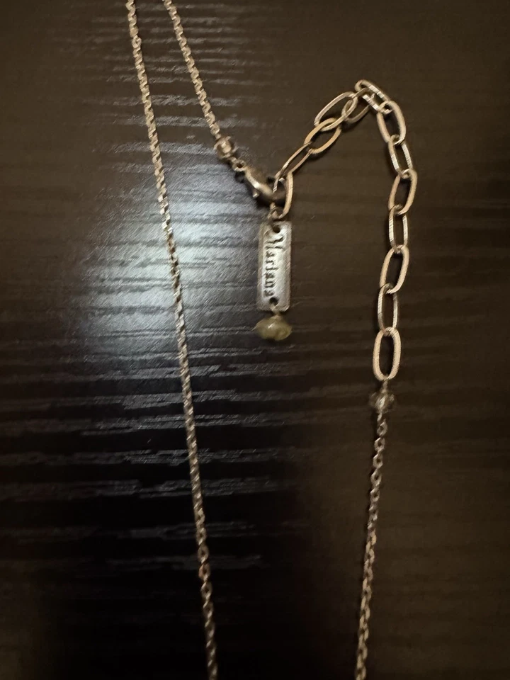 Collar de plata encantada Mariana ángel de la guarda cristales negros y marrones Foto 3 de 4