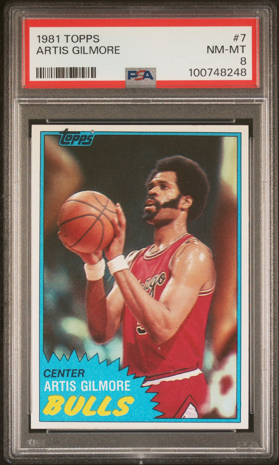 1981 TOPPS #7 ARTIS GILMORE PSA 8
