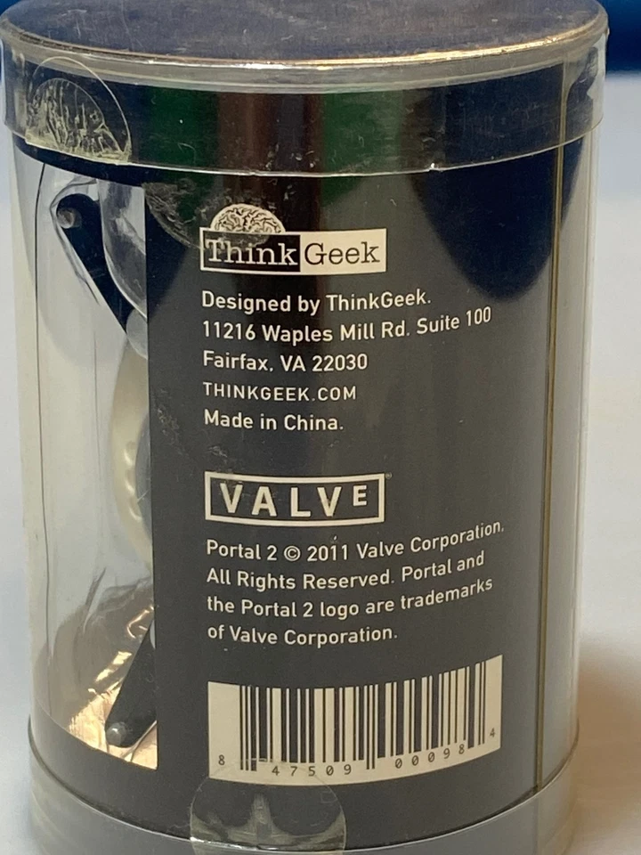 Portal 2 Wheatley LED Flashlight Keychain ThinkGeek New Working Collectable - Image 4 of 4