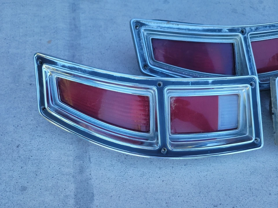 1972-1976 Ford Ranchero Torino OEM Taillight Buckets Assembly Lens OEM Station  - Image 2 of 4