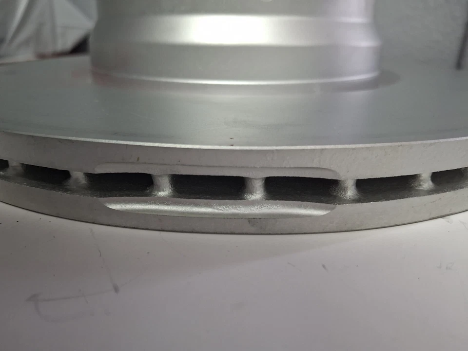 BMW Brake Disc - Genuine BMW 228i 328i 328i GT xDrive 328i xDrive 34116792221 - Image 4 of 4