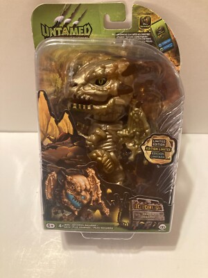 NEW WooWee Fingerlings Untamed Goldrush Dragon Lights & Sounds