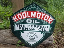 VINTAGE KOOLMOTOR MOTOR OIL PURE PENN PORCELAIN PUMP SIGN 12" X 12"