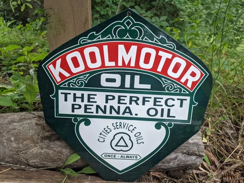 VINTAGE KOOLMOTOR MOTOR OIL PURE PENN PORCELAIN PUMP SIGN 12" X 12"