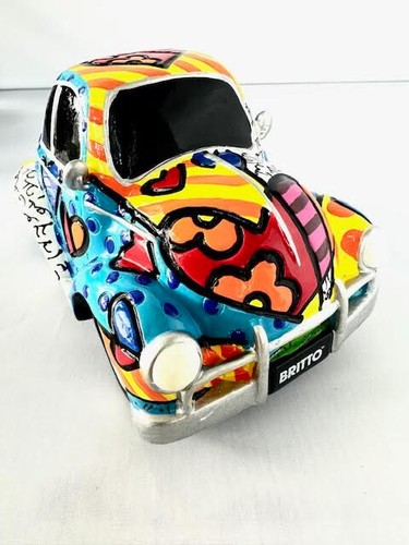 ROMERO BRITTO VOLKSWAGEN BEETLE CAR SCULPTURE FIGURINE * NEW with tags ** - Picture 3 of 8
