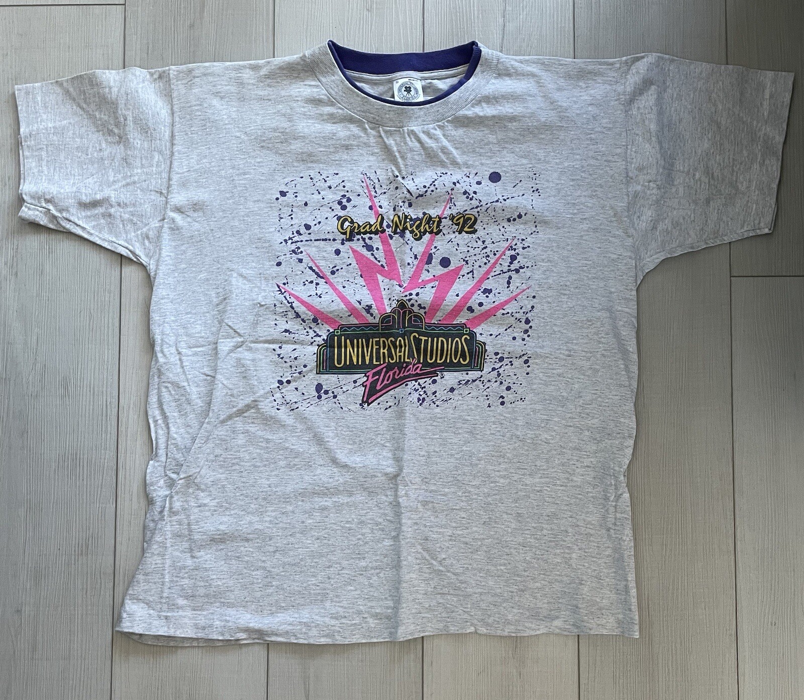 1992 Universal Studios Florida 1st Annual Grad Night T-shirt Size XL ULTRA RARE!