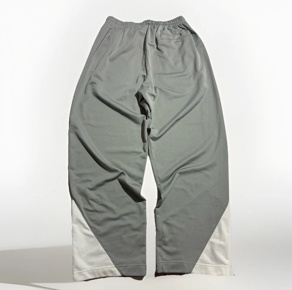 Pantalones deportivos de calentamiento Jordan Brand Cool gris blanco talla L (375899-075, 2010) Foto 2 de 4