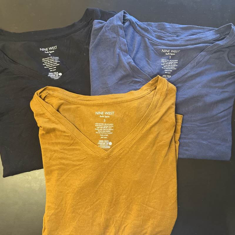 lot of 5 V neck shirts; womens Small; 3"NineWest Soft Spun"&"lilywest" "oldnavy"
