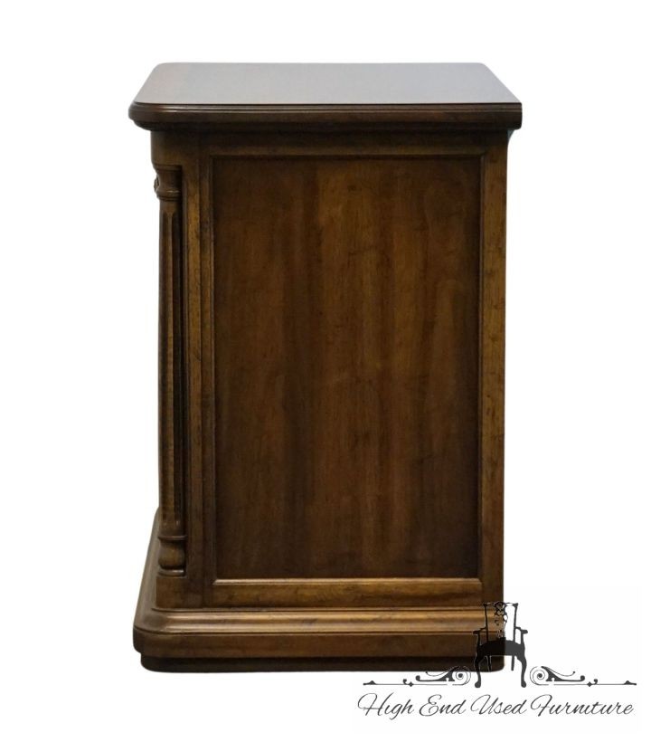 DREXEL HERITAGE Cameo Collection Burled Walnut Italian