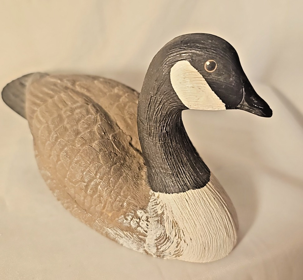 Vintage Jennings Decoy Co. St. Cloud Mn. Canada Goose signed by G. Flint 4" tall thumbnail 3