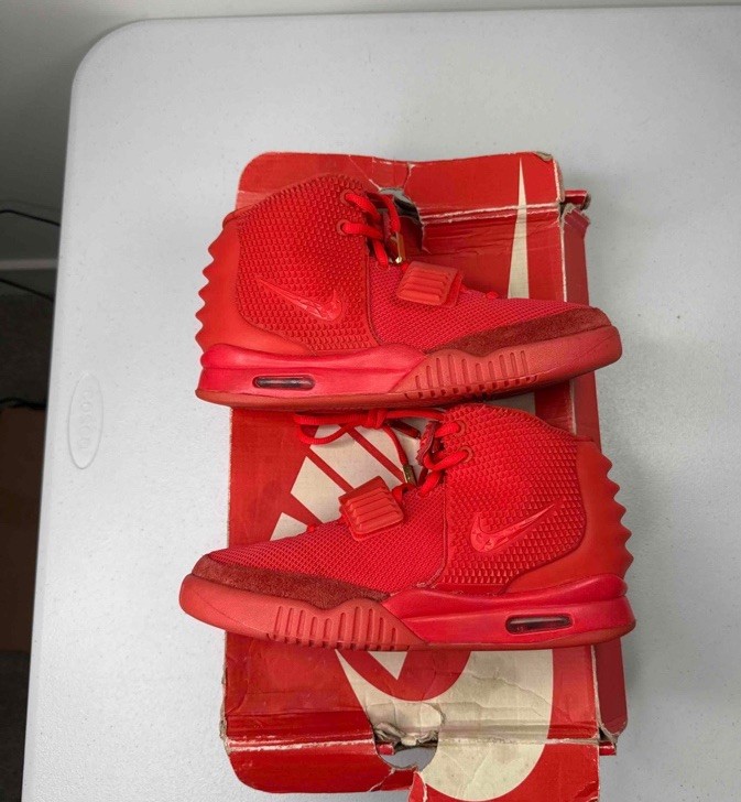 Size 6.5 - Nike Red October Air Yeezy 2 SP With Box 659658902671| eBay