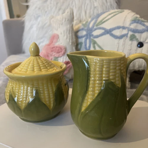 Shawnee USA Corn Creamer And Sugar Bowl
