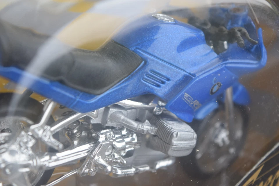 1:18   BMW R1100RS   Maisto diecast - Image 2 of 4