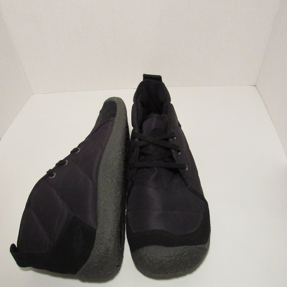 Keen Mens Howser Quilted Chukka Boots, Black, Size 8 RN  display picture 1