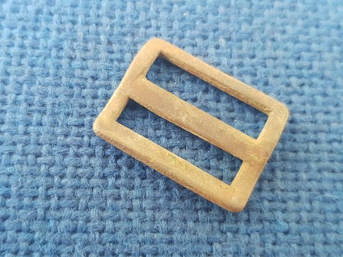 Lovely 17/18 hundreds buckle in uncleaned condition found in England. L31f