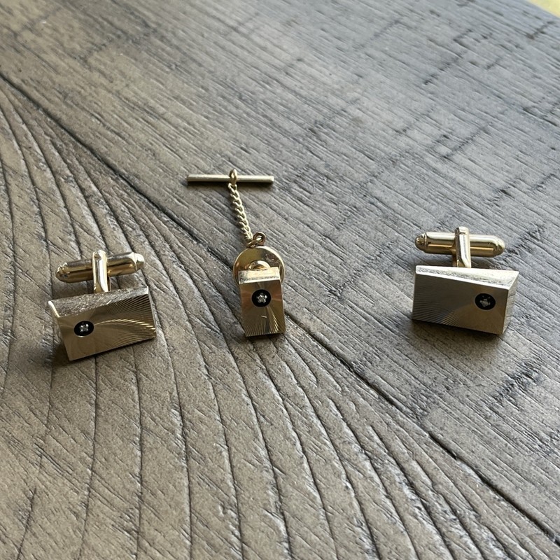 Anson Vintage Karatclad Cufflinks and Tie Tack