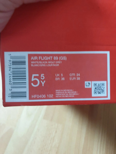 Nike Air Flight 89 (GS) scarpe da basket bianche nere HF0406-102 taglie UK 5 - Foto 15 di 16