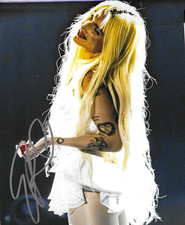 * ELENA ROSE * signed 8x10 photo * BENDITO VERANO * COA *