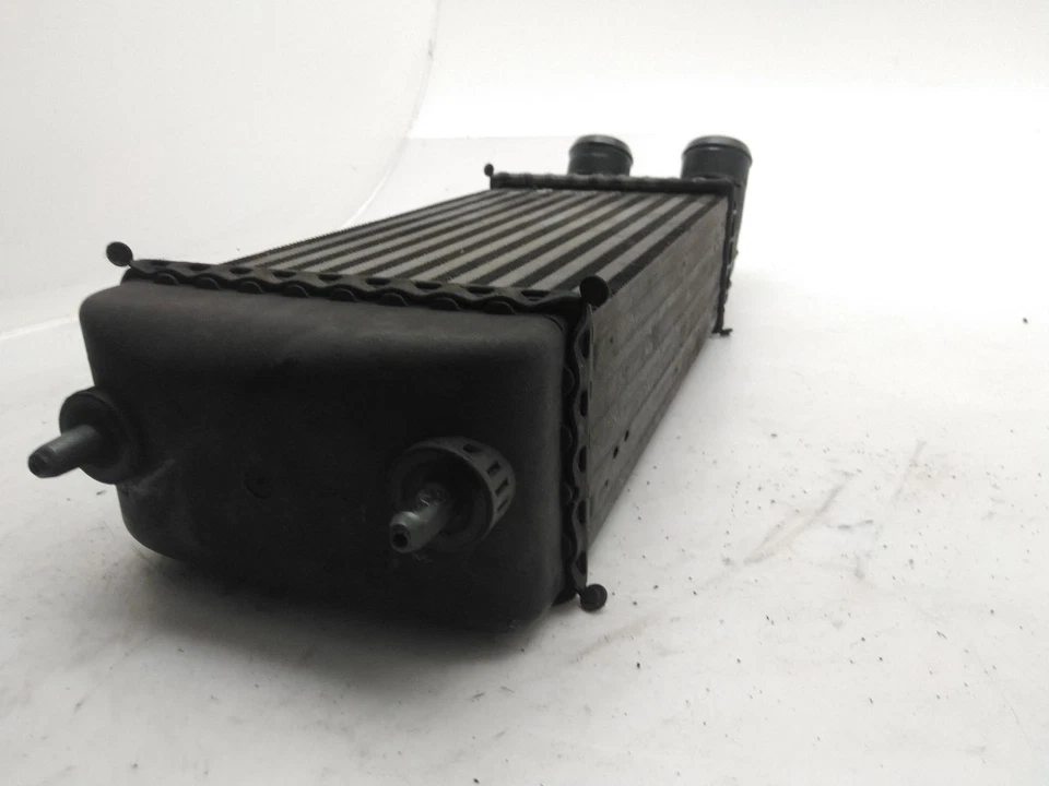 Intercooler PEUGEOT 207 2006-2013 1,6 L DV6DTED (9 CV) 9685771480 Foto 2 de 4