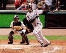 Jermaine Dye Makes Winning Hit in Game 4 of 2005 World Series Photo Print Poster