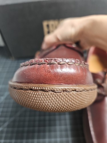 Zapato de barco Frye Mayer para hombre, Bordeux, parte superior de cuero 13D - Imagen 9 de 15
