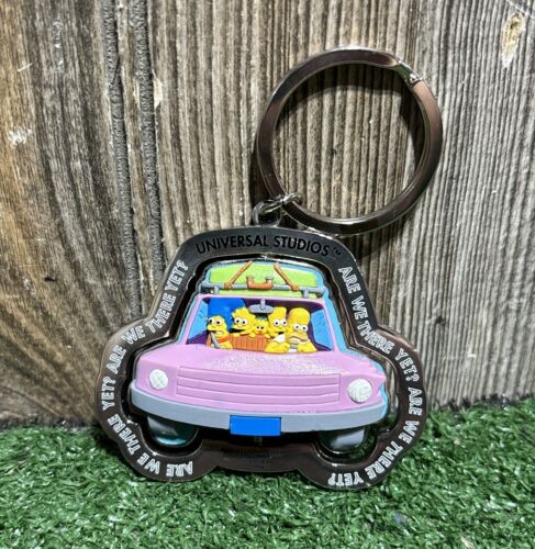 The Simpsons Universal Studios Keychain Rotating Car “Are We There Yet” RARE - 第 1/5 張圖片