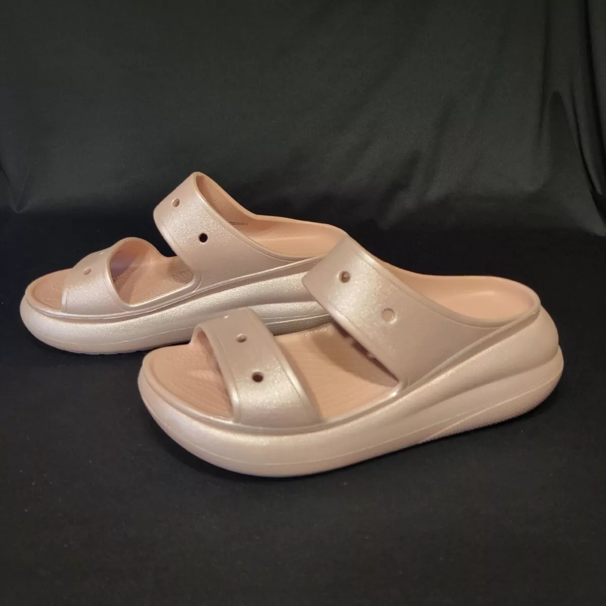 Crocs Classic Mega Crush Sandal Pale Pink Men s 10 Women s 12