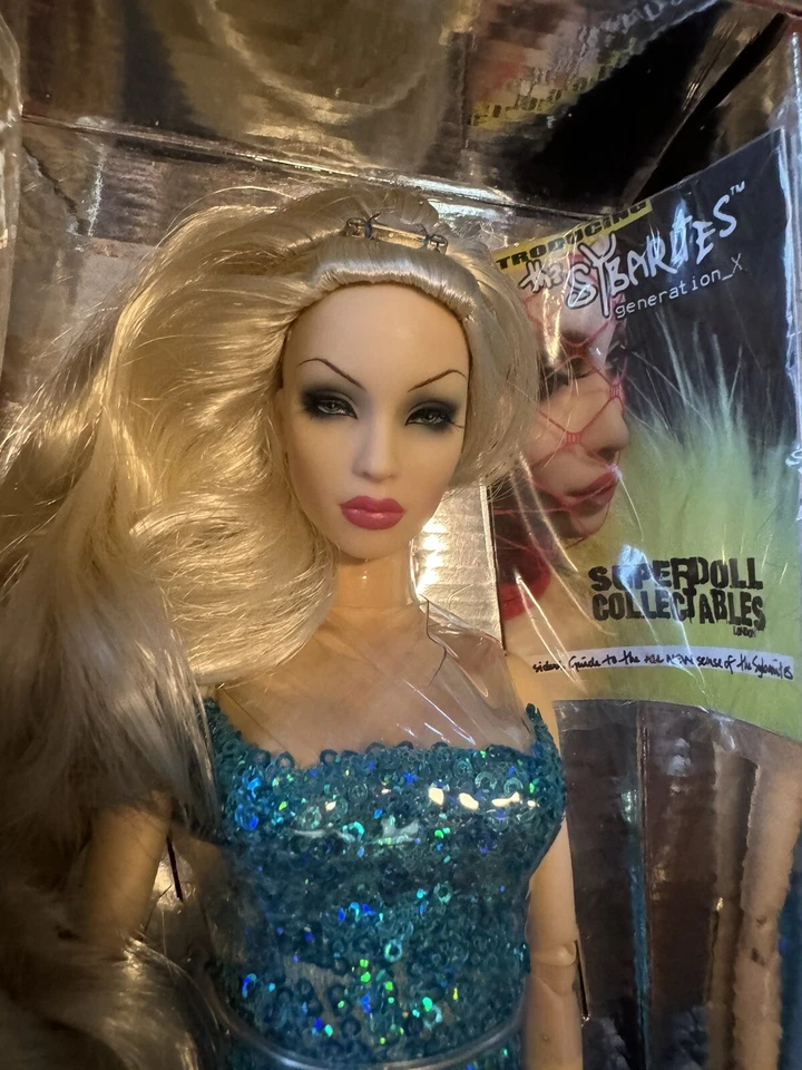 16.5” Sybarite Superdoll Max-0-Million New In Box - Image 2 of 4