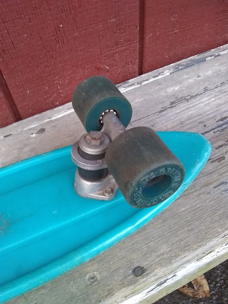 1970's Vintage Grentec The GT Skateboard Sidewalk Surfboard 1970's Vintage Grentec The GT Skateboard Sidewalk Surfboard