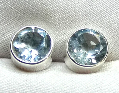 💎 Blautopas Ohrstecker 925 Silber ca. 7 mm im Durchmesser helle Aqua modisch 💎 - Bild 1 von 4