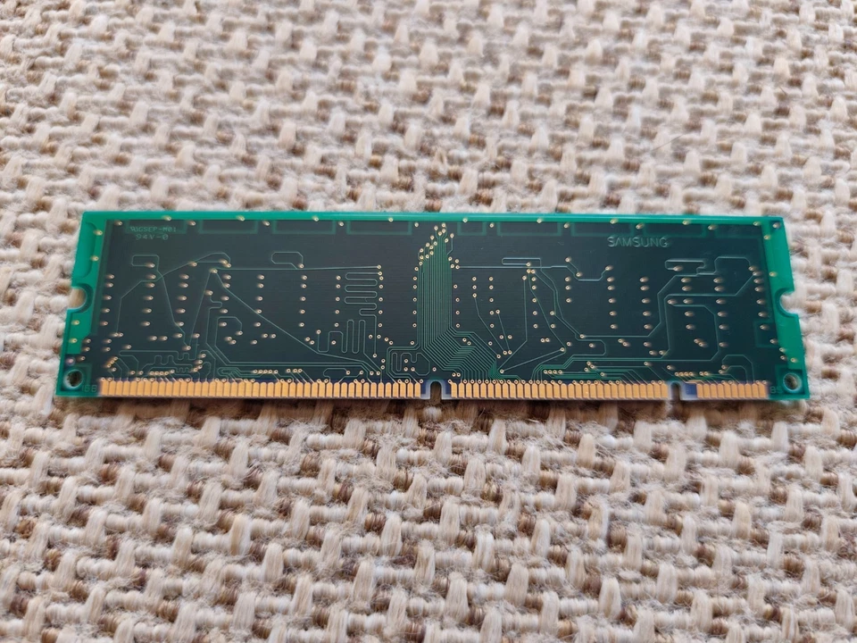 Samsung 128MB PC133 SDRAM DIMM - PC133U-333-542 - Tested Working - Vintage RAM - Image 2 of 2