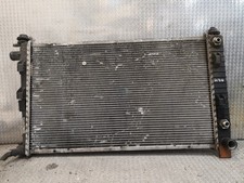 Radiateur Mercedes VANEO