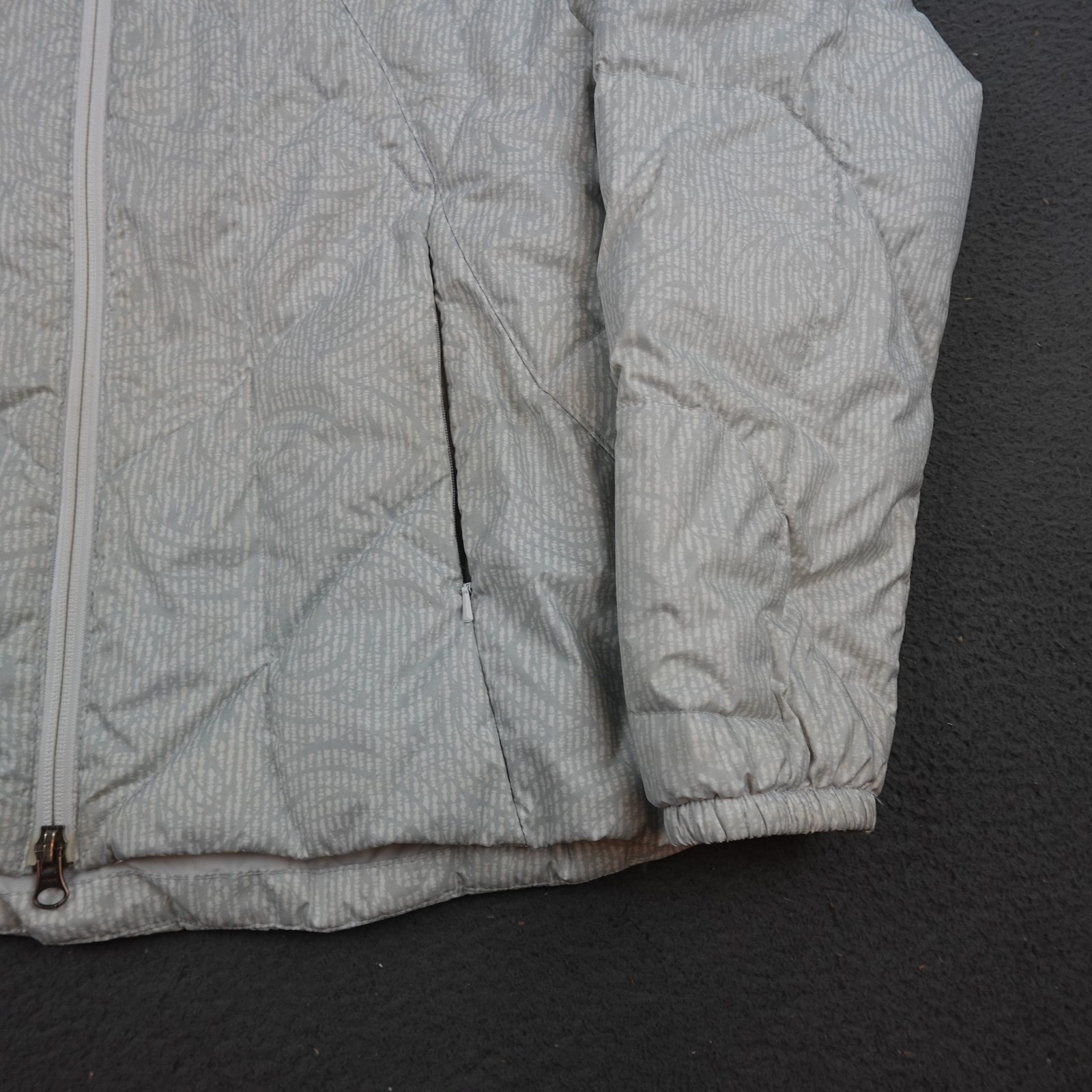 SACAI X NIKE Nike ACG giacca donna grande grigia con cappuccio zip intera piumino d'oca capospalla