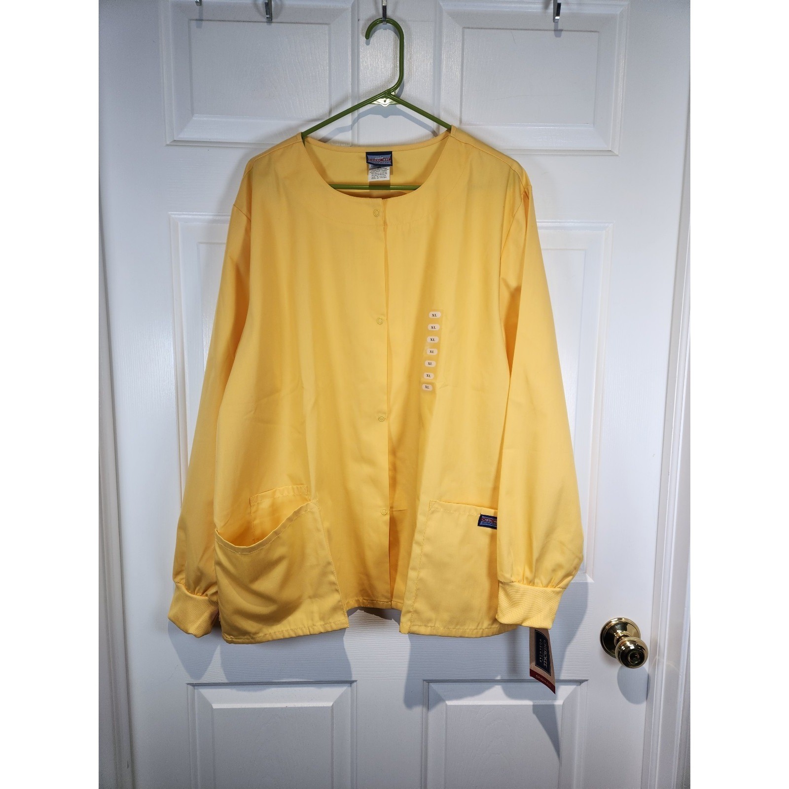 NEW Women's sz XL Yellow Long Sleeved Scrub Top Jacket by Cherokee