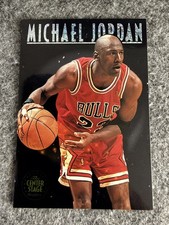 1993 SKYBOX PREMIUM CENTER STAGE #CS1 MICHAEL JORDAN BULLS