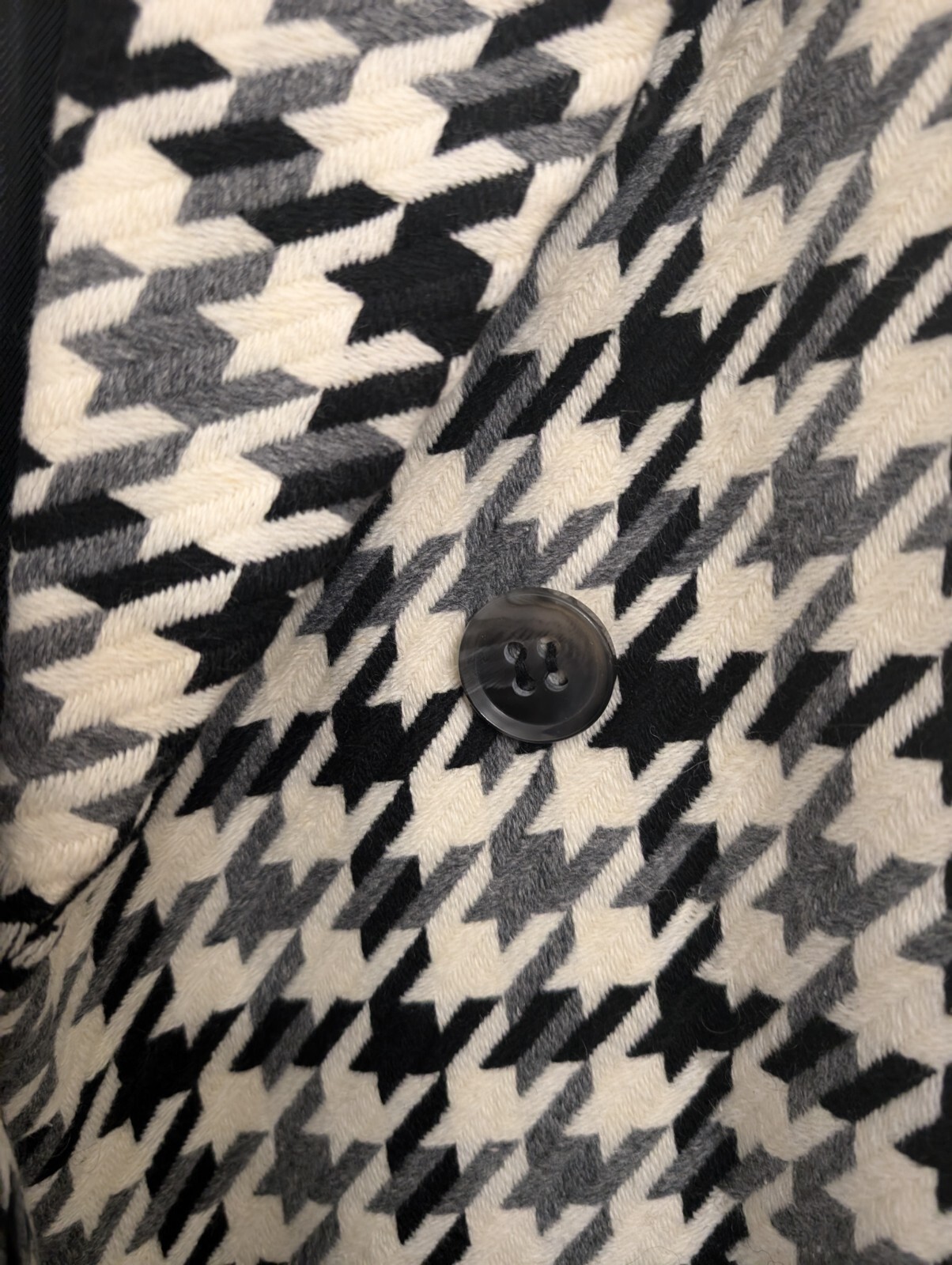 Rare ZARA Houndstooth Wool Blend Black Grey & White Coat Jacket - Size M-L image 3