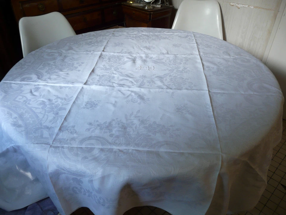 Ancienne nappe XIXe Lin damassé monogrammée MF - Photo 2/4