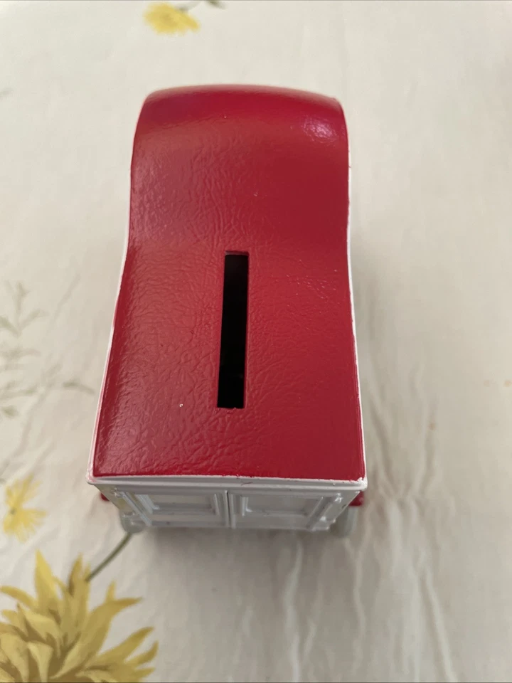 Литая модель автомобиля банка ERTL 1:25 - 1905 Ford's First Delivery Car - RCA - Изображение 3 из 4