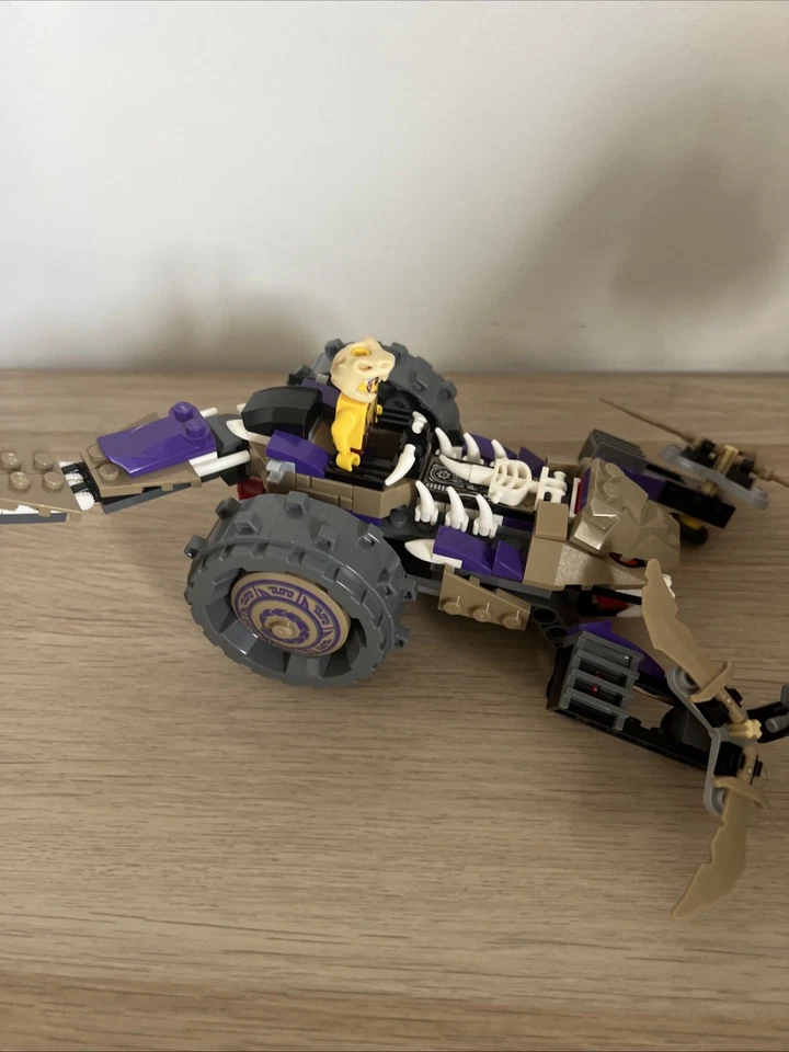 Lego Ninjago Anacondrai Crusher 70745 With Minifigures Instructions 98% Complete, photo 4 of 5