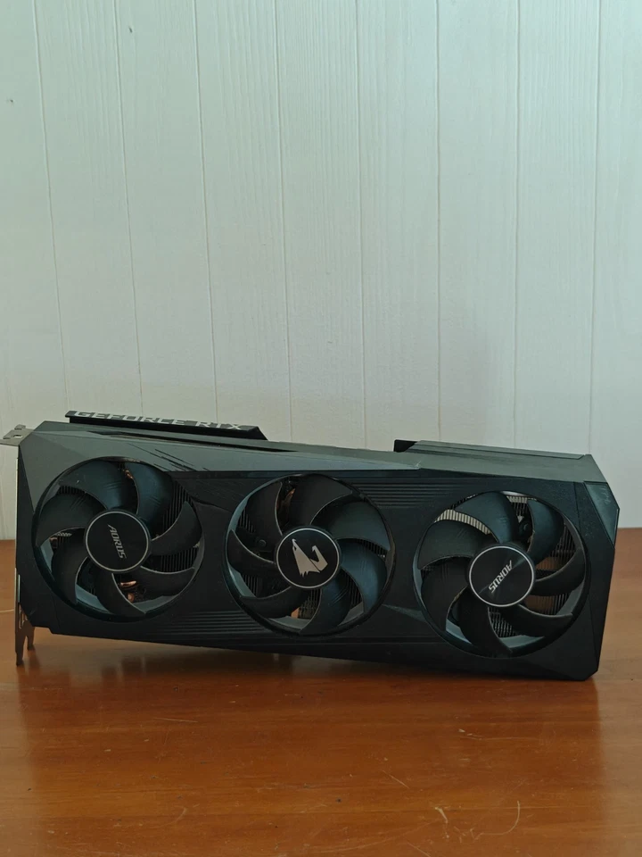 GIGABYTE AORUS GeForce RTX 3060 Ti ELITE 8GB GDDR6 Graphics Card - Image 2 of 3