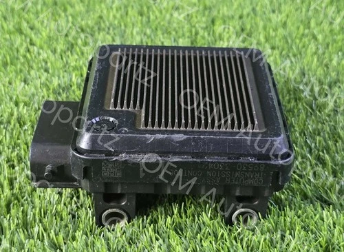 Toyota ES350 2007 Transmisión Control Ordenador Módulo 89530-33040 OEM Used - Picture 9 of 15