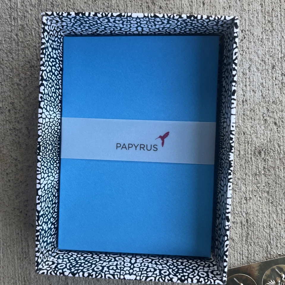 Papyrus 12 Glitter Note Cards w Lined Envelopes Gold Seals Animal Print Feathers - Image 4 of 4