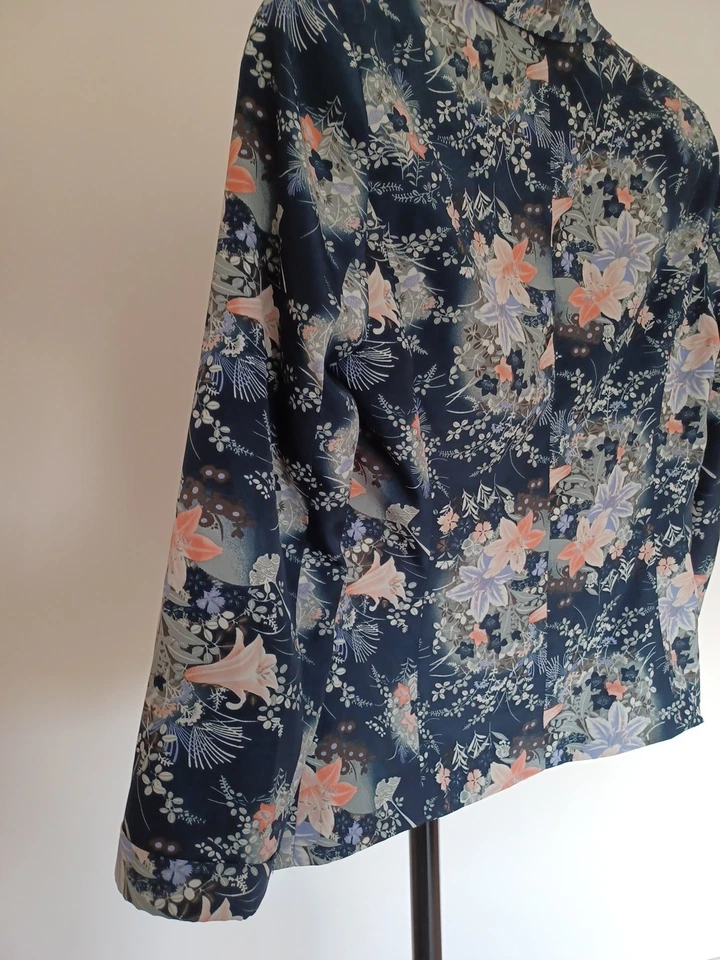 Oasis Jacket Size 8 Blue Floral Blazer Excellent Condition - Image 4 of 4