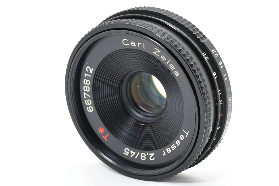 Contax Carl Zeiss Tessar T* 45mm F/2.8 MMJ C/Y MF Pancake Lens from Japan - Image 3 of 4