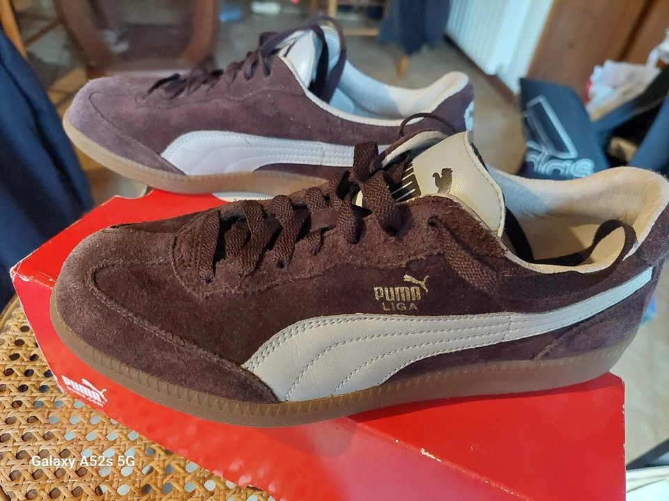 chaussures puma liga pointure 41. Marron/blanc. Excellent état, très peu porté  - Photo 2/4
