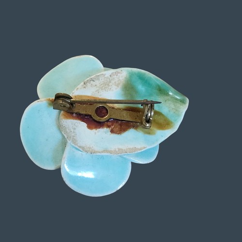 Ceramic Flower Brooch Light Blue & Purple Vintage Accessory - Picture 3 of 4