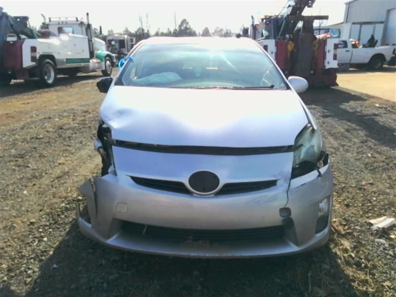 Luz de estacionamiento/esquina de pasajero hatchback antiniebla para Toyota Prius 06-19 OEM Foto 3 de 4