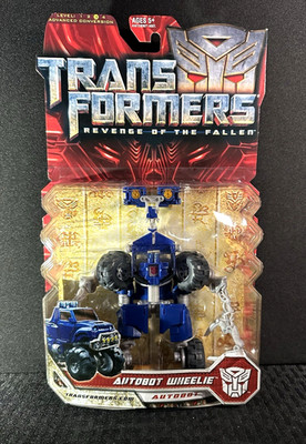 Transformers Revenge of the Fallen Autobot Wheelie Deluxe 2008 - NEW Sealed!