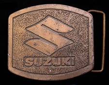 HK30106 VINTAGE 1970s  SUZUKI  MOTORCYCLES LOGO BRASSTONE BUCKLE